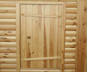 Требования к входным деревянным банным дверям